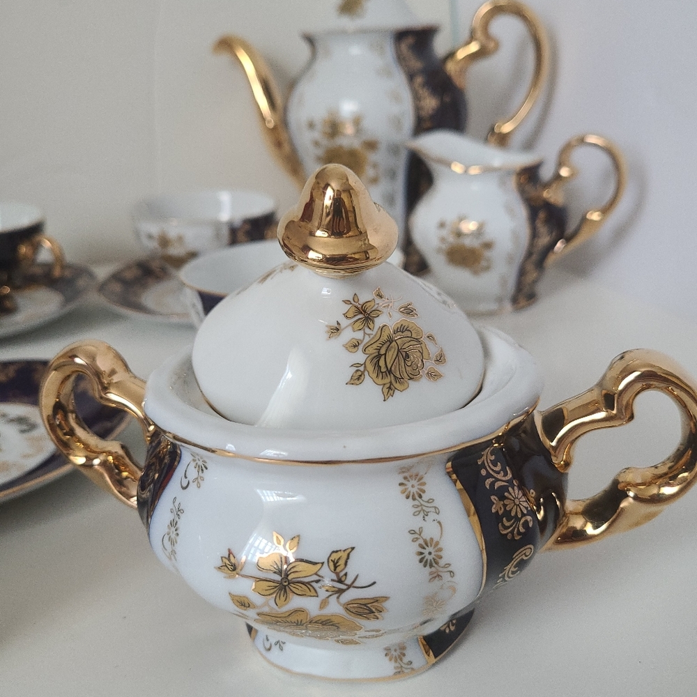 Alpine fine china tea set for 6 - Picture 5 of 10